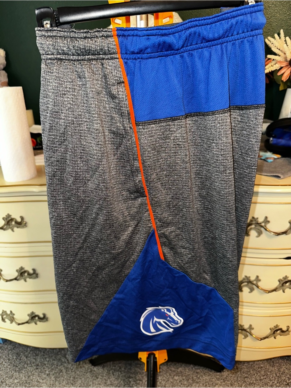 Boise State Nike men’s Blue and Gray Athletic Shorts XL